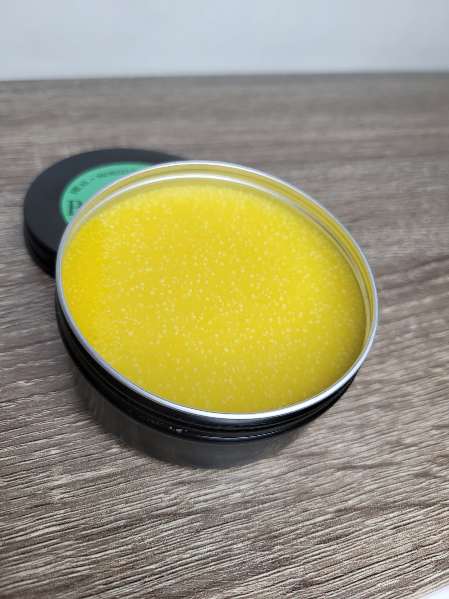 Natural Pet Balm: Soothe and Heal with Anti-Inflammatory Goodness for cracked paws