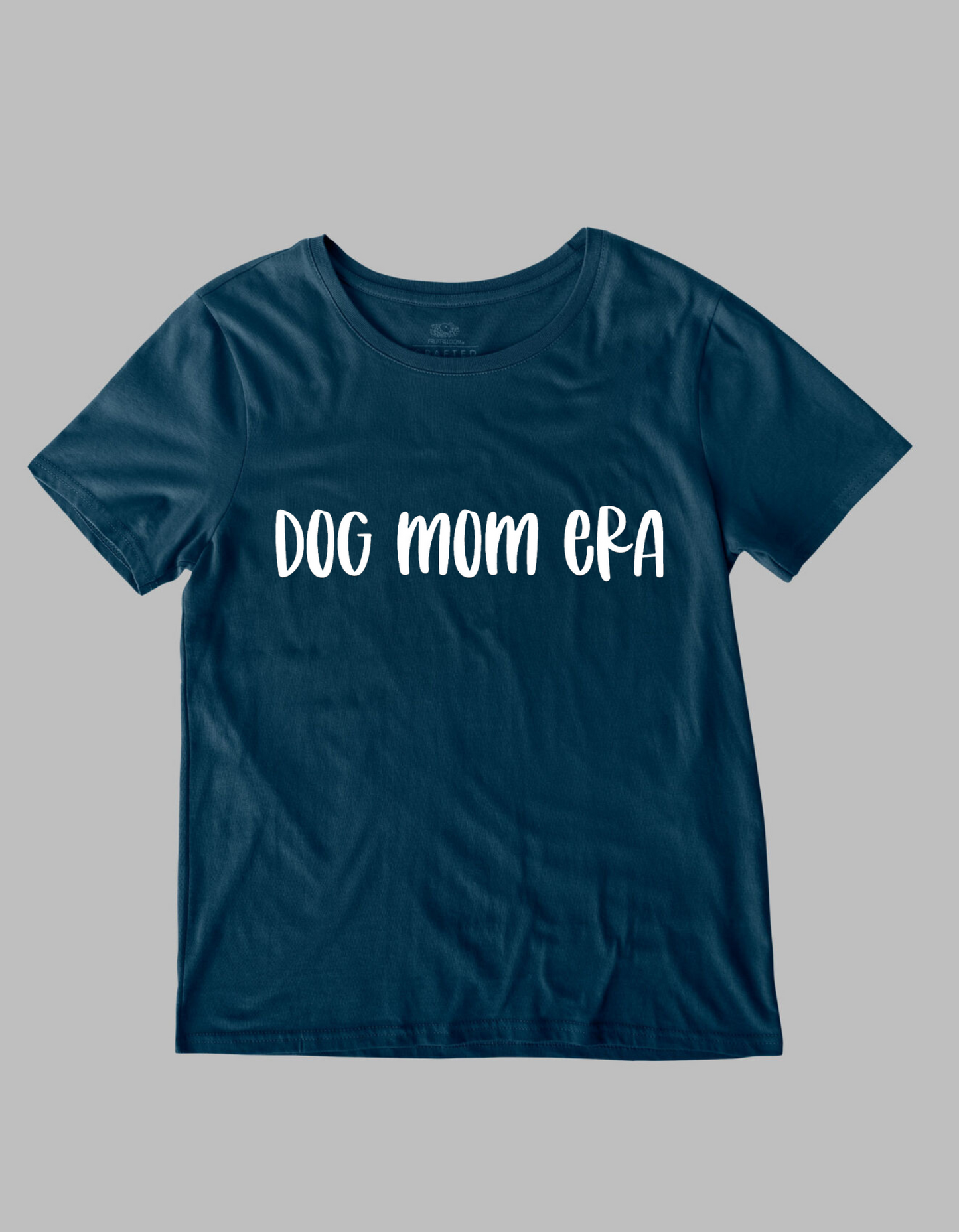 Chic 'Dog Mom Era' Fleece T-shirt - Trending Style