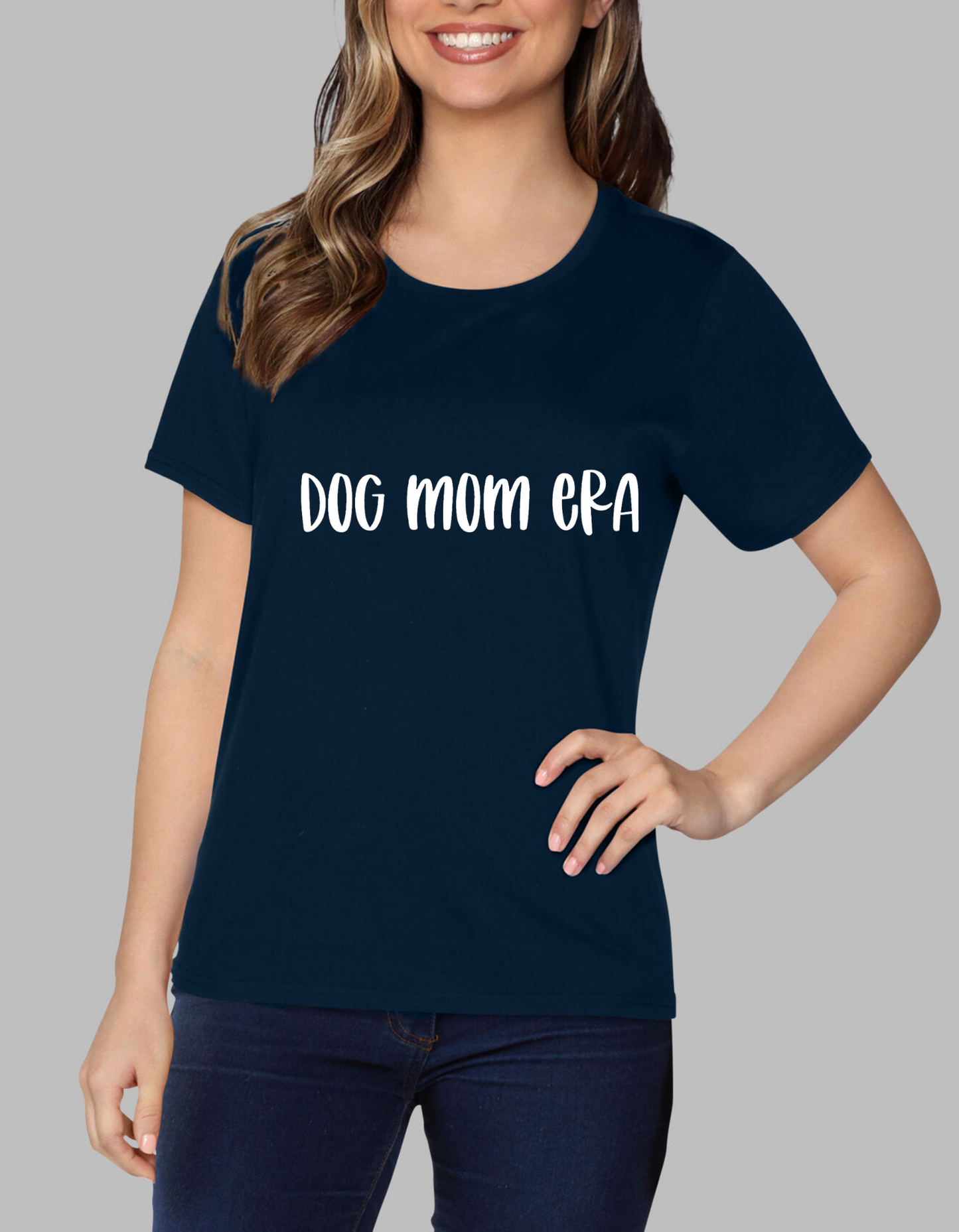 Chic 'Dog Mom Era' Fleece T-shirt - Trending Style